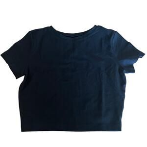 Wild Fable Women's Black Short Sleeve V-Neck Cropped T-Shirt - Size Small - NWT